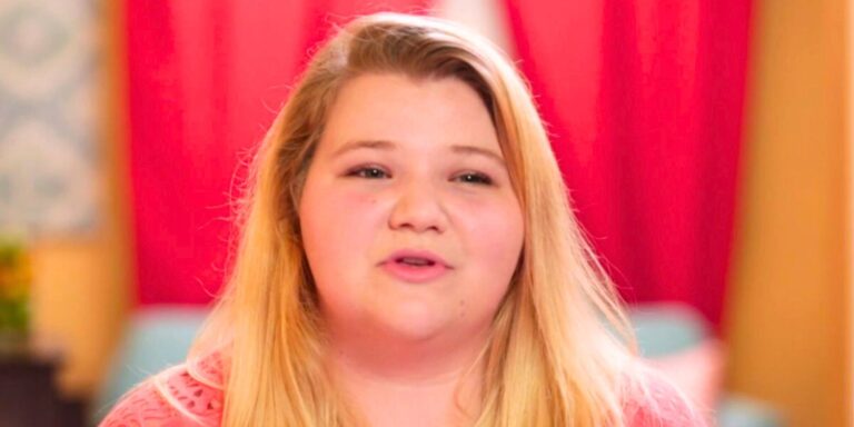 Fiancé de 90 jours - Les médias sociaux les plus embarrassants de Nicole Nafziger échouent avant et après la séparation d'Azan