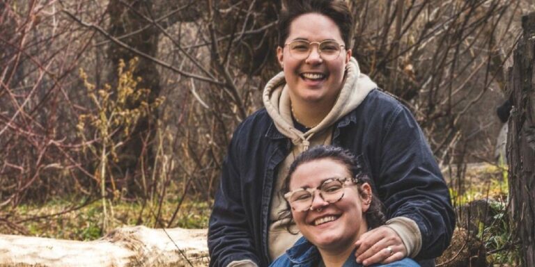 Leon Brown et Audrey Kriss de Sister Wives se marient lors d'une cérémonie secrète