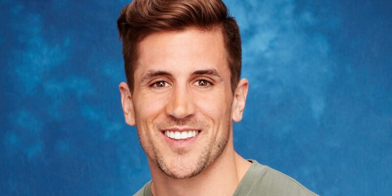 The Bachelorette – La querelle entre Aaron Rodgers et Jordan Rodgers expliquée