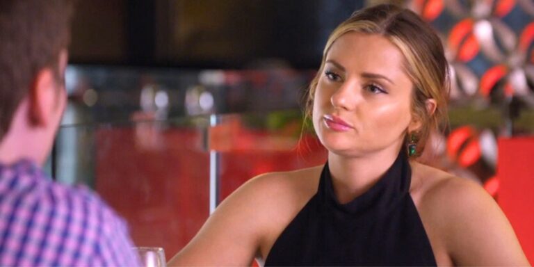 Married At First Sight Saison 17 : Clare pousse Cameron à suivre une thérapie (elle est autoritaire)