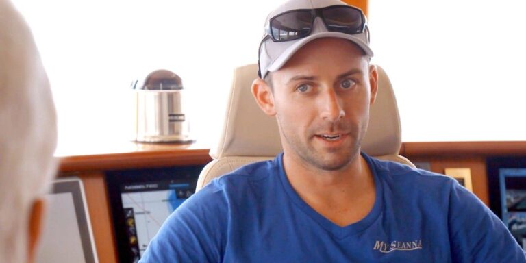 Qu'est-il arrivé au maître d'équipage licencié Chandler Brooks après la saison 6 de Under Deck