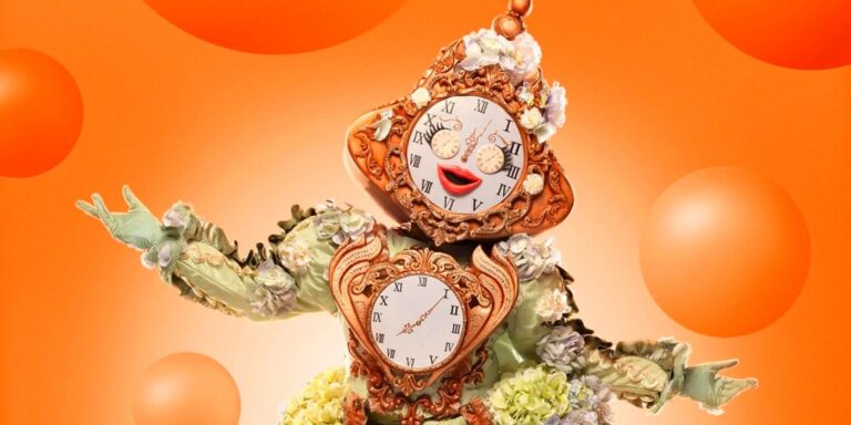 Le chanteur masqué : prédiction et indices de l'identité de l'horloge