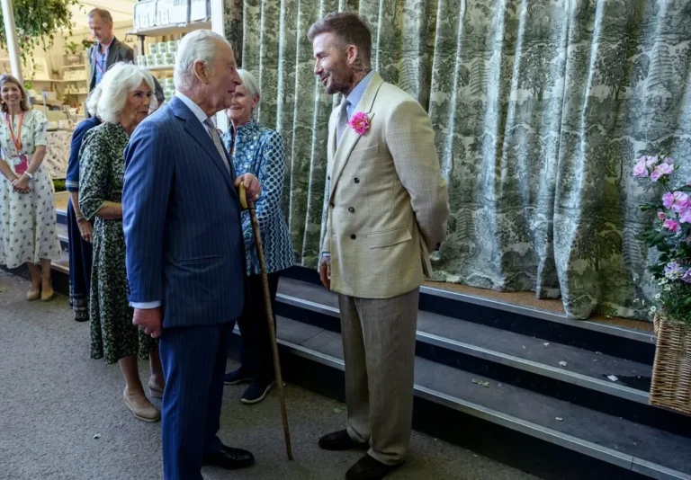 Le roi Charles et David Beckham envoient un message au prince Harry jours après le sommet du Sussexes avec Brooklyn Beckham