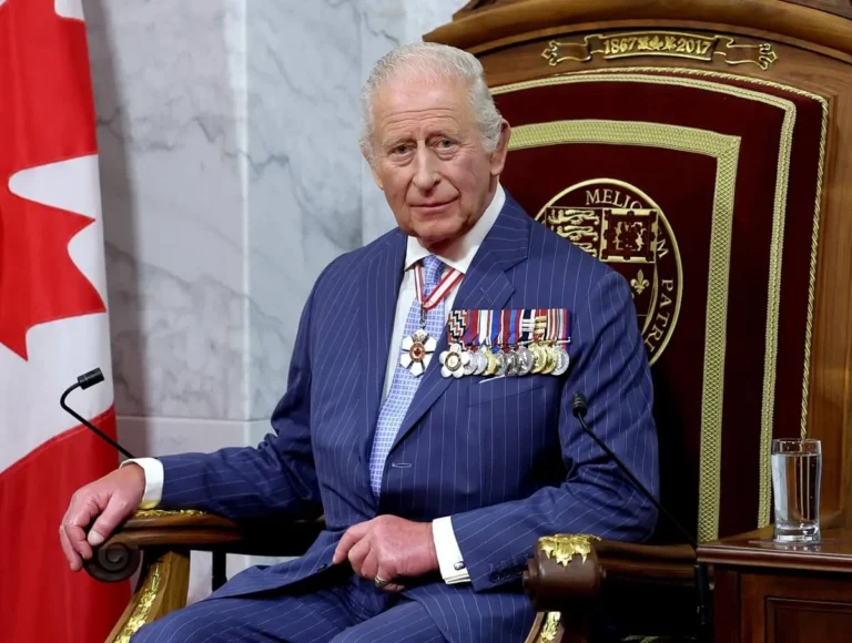Le psychique dit que le roi Charles est «dépassé» et pourrait être «trop en faire» comme le plus grand jour de l'année pour lui s'approche