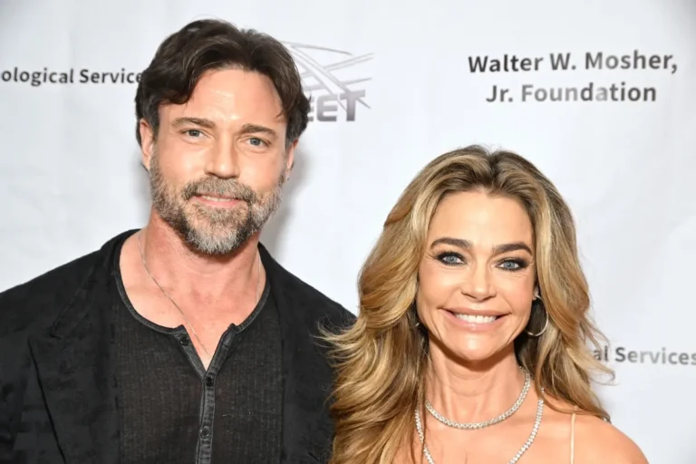 Denise Richards dépense 25 000 $ par mois en nourriture, selon le dossier de divorce