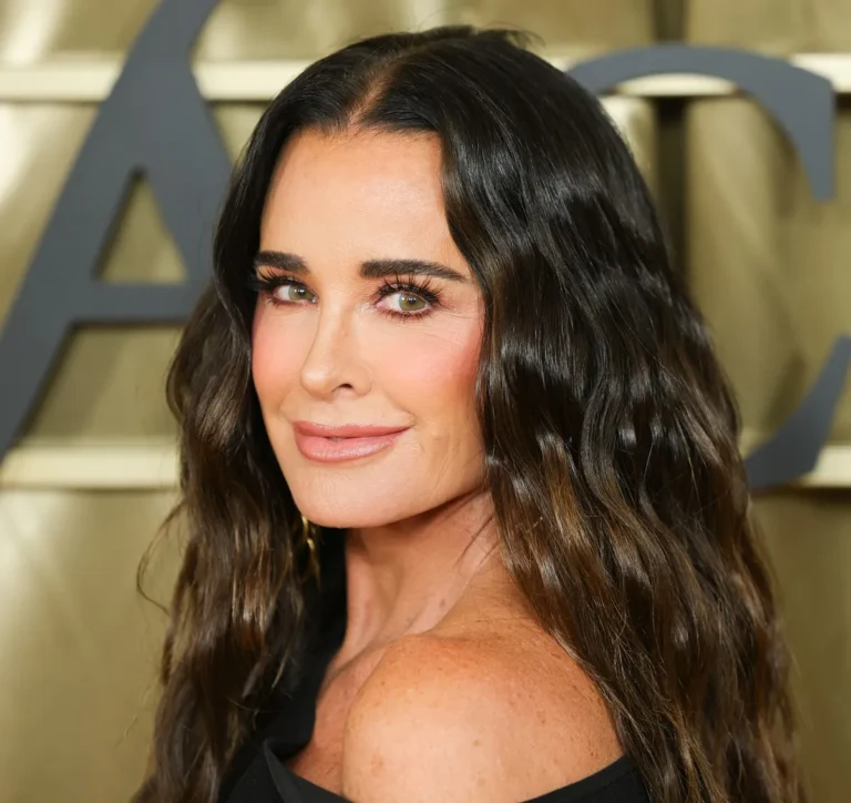 Jenelle Evans et Kyle Richards ravissent tous les deux sur les soins de la peau de sperme de saumon