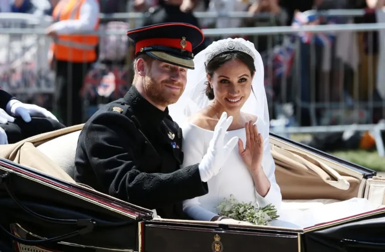 Le photographe royal appelle le mariage du prince Harry et Meghan «misérable» et le «pire» qu'il ait jamais couvert