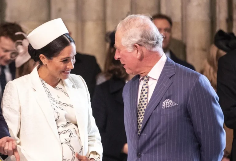 L'ancien assistant des roi Charles partage pourquoi le monarque enverra toujours à Meghan un cadeau d'anniversaire malgré la famille Rift