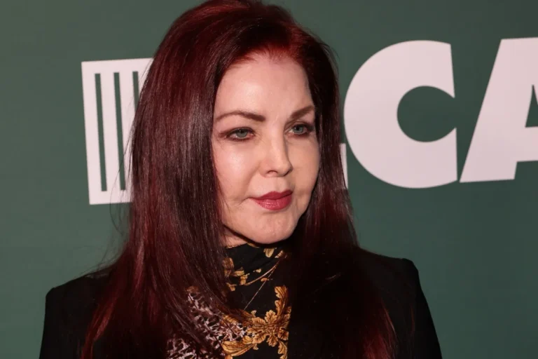 Nouvelles mémoires de célébrités de Priscilla Presley, star de «Sister Wives», et plus à ajouter à votre liste de lecture en 2025