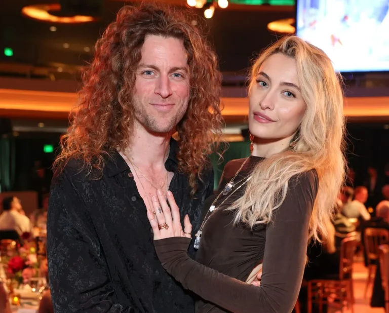 Chronologie des relations de Justin Long et Paris Jackson