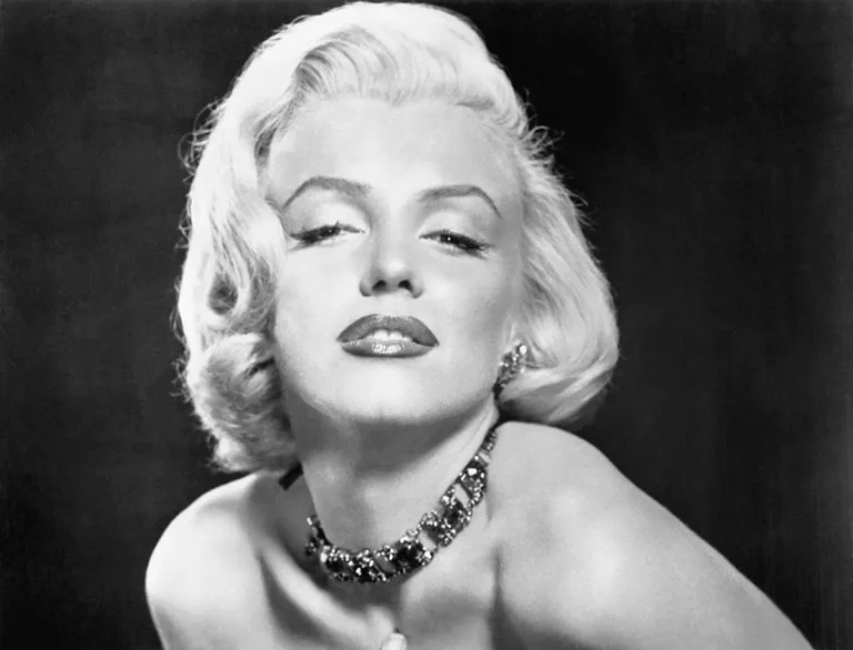 Combien le plus grand diamant Marilyn Monroe a jamais porté dans sa vie vaut