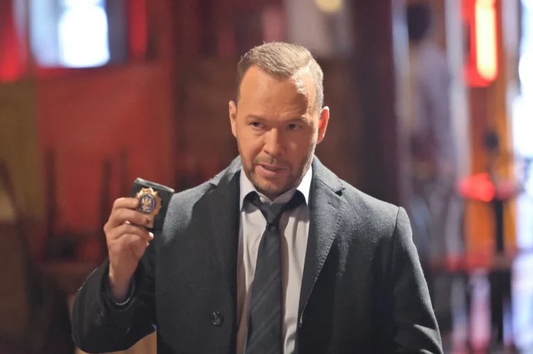 Donnie Wahlberg est `` Home Sweet Home '' tournant «Boston Blue» dans sa ville natale