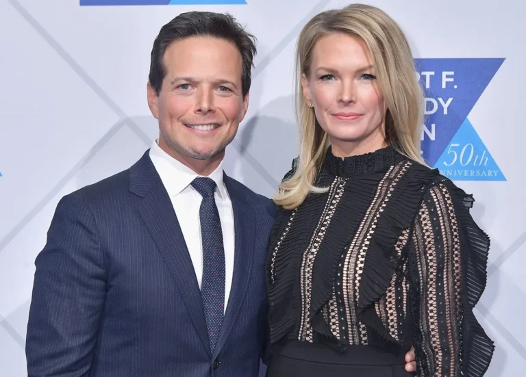 Kelley Wolf a chargé pour Doxxing Scott Wolf; Insiste sur le fait qu'elle n'a rien fait car le processus de divorce se réchauffe