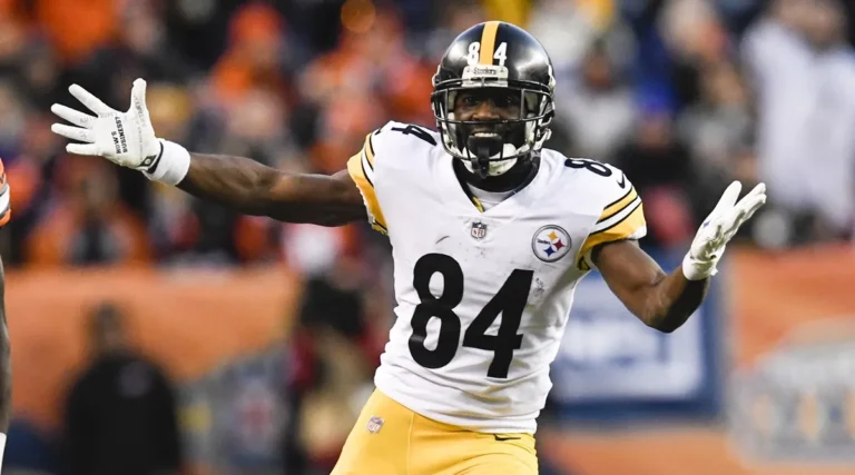 L'ancien star de la NFL, Antonio Brown, fait de la prédiction Shedeur Sanders tout en inversant Shilo Sanders après la sortie de la recrue