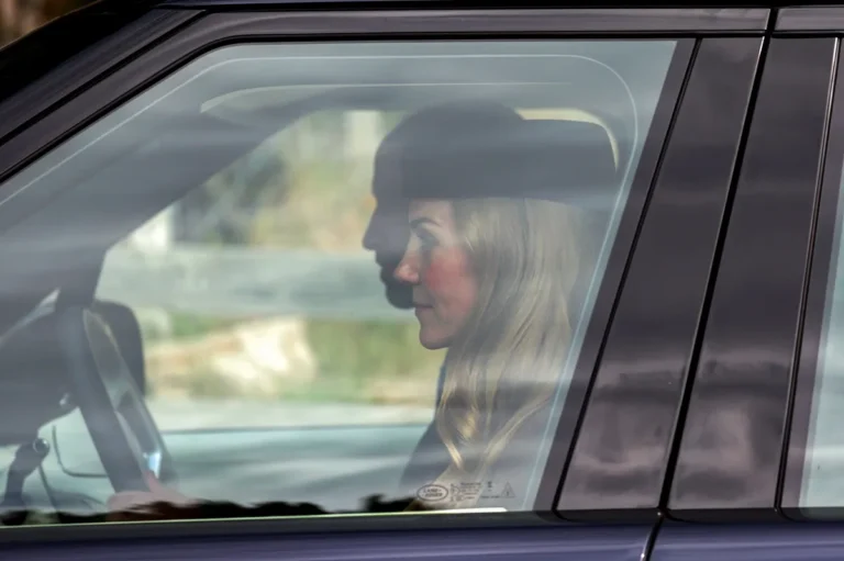 Le psychologue partage la théorie des raisons pour lesquelles Kate Middleton a choisi de teindre ses cheveux blonds