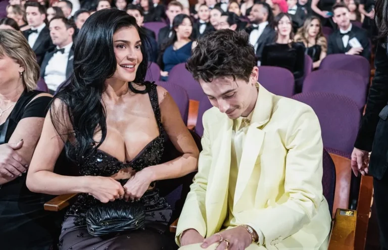 Sources: la relation de Kylie Jenner avec Timothee Chalamet affecte négativement sa carrière