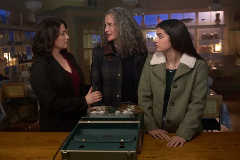 `` The Way Home '' remonte au travail sur la saison 4