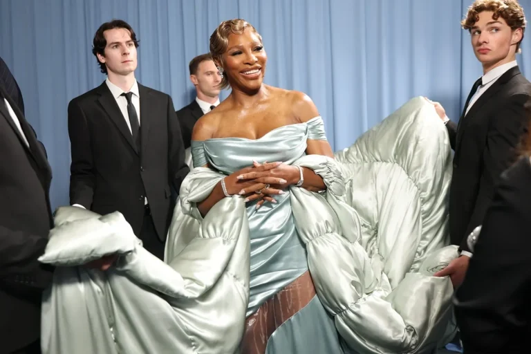 La bague de fiançailles de Serena Williams a tellement de carats qu'elle est presque aussi légendaire que sa carrière