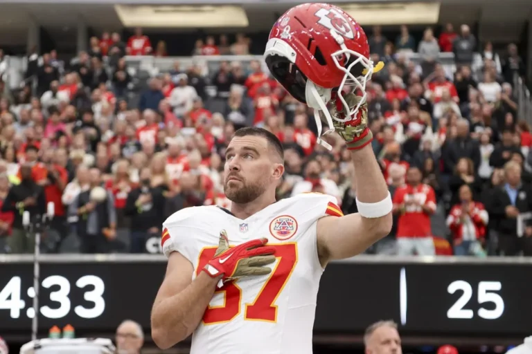Travis Kelce a montré un signe clair que « la retraite est imminente » après la fin de la saison de la NFL