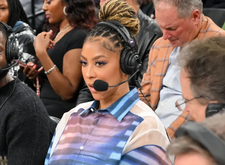 Candace Parker s'adresse à une vidéo virale qui la montre en train de regarder LeBron James pendant un match