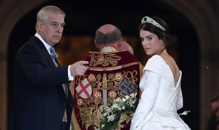 La relation de la princesse Eugénie avec son père Andrew au « niveau Brooklyn-Beckham » maintenant ; l'ami du Royal fait le point