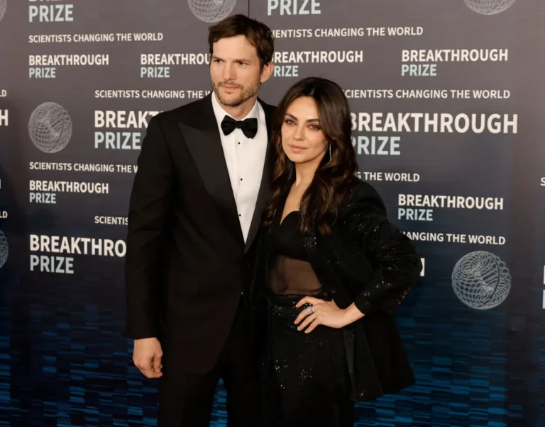 Mila Kunis, « solitaire », n'est pas prête à quitter Hollywood pour les affaires d'Ashton Kutcher