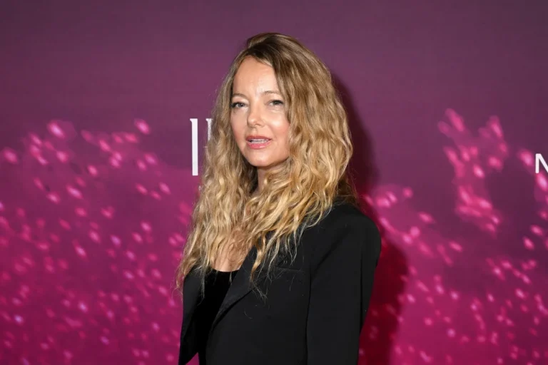 Bijou Phillips parle de factures médicales « massives » alors qu'elle prie pour un donneur de rein