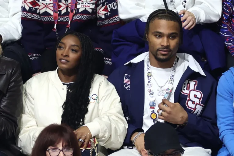 Le mari de Simone Biles, Jonathan Owens, révèle « l'habitude » qui l'a protégé du vol aux Jeux olympiques
