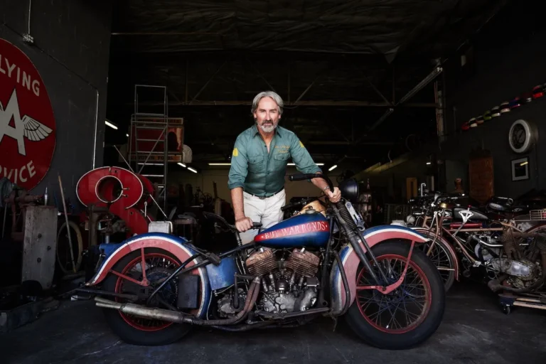 Mike Wolfe revient sur les débuts des « American Pickers » avec Frank Fritz