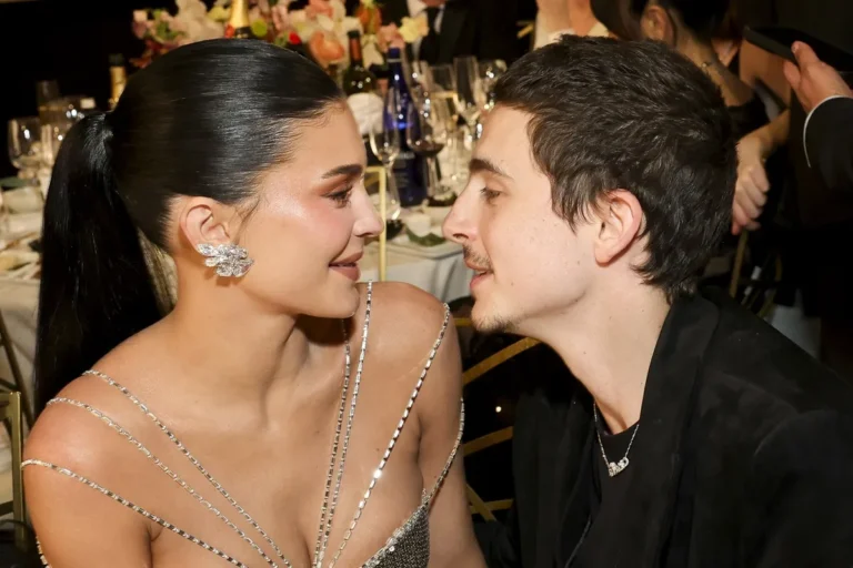 Timothée Chalamet et Kylie Jenner mettent leur relation en pause jusqu'à la fin du vote aux Oscars le 5 mars