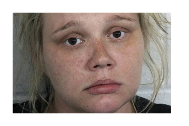 Whitney Purvis, une ancienne de 16 ans et enceinte, plaide non coupable dans une affaire de surdose de fentanyl