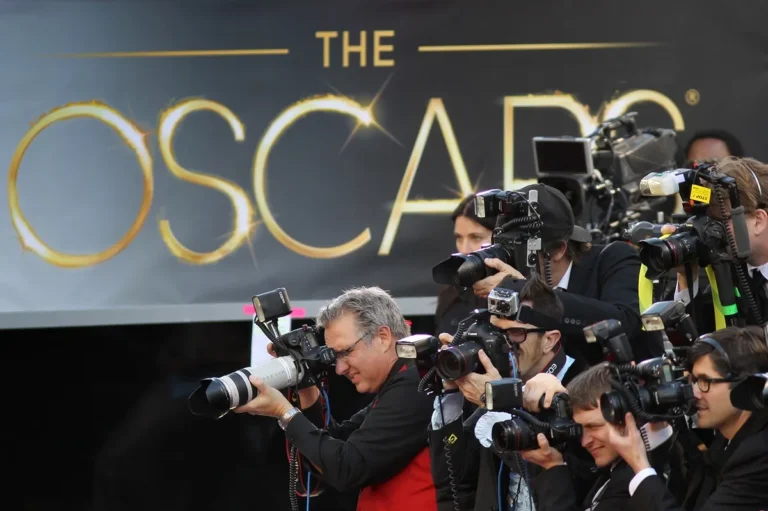 "Celebrity Spotter" révèle le côté "stressant et peu glamour" du travail aux Oscars