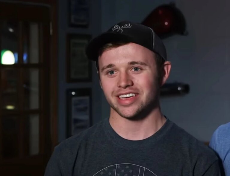 Jason Duggar qualifie son frère de « méchant » dans sa première déclaration depuis l'arrestation de Joseph Duggar