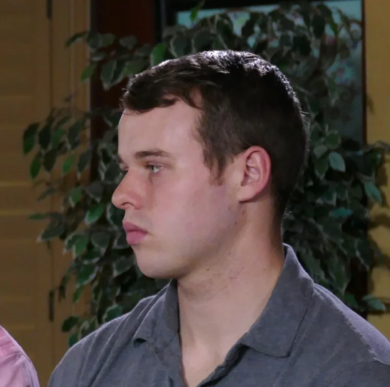 Joseph Duggar arrêté : un autre scandale d’abus sexuels Duggar fait surface