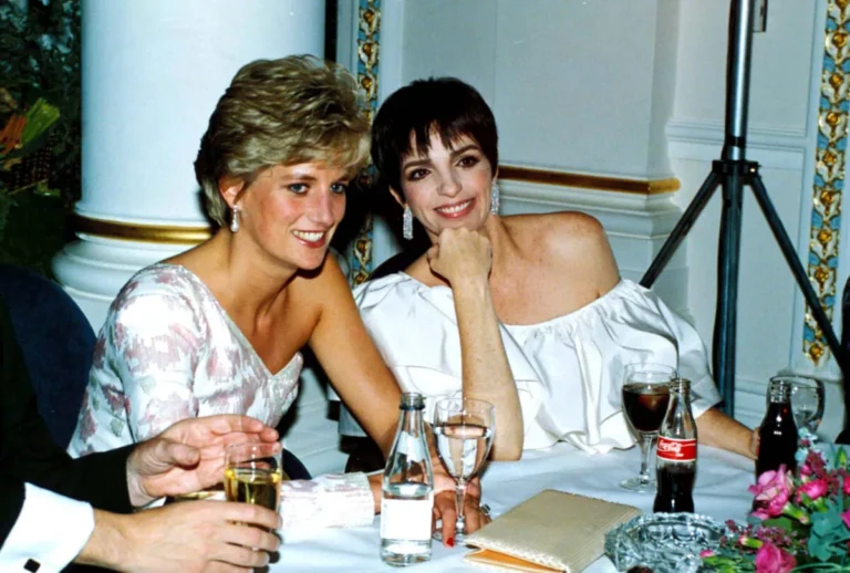 Liza Minnelli a déclaré qu'elle voulait "protéger" la princesse Diana pendant leur amitié
