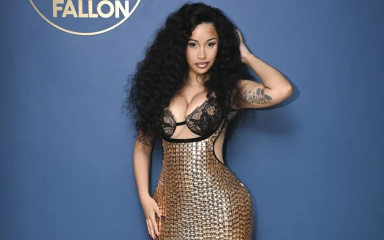Pourquoi certains fans de Cardi B ont quitté le pop-up du rappeur Bronx très « déçus »