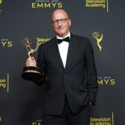 Le réalisateur de « Leaving Neverland » déclare que le biopic « Michael » n&rsquo;était qu&rsquo;une fausse collecte d&rsquo;argent