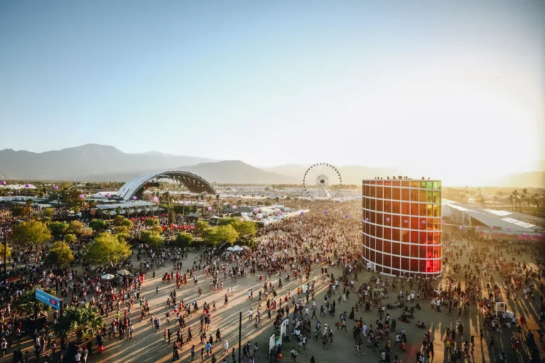 Les 4 meilleurs et pires endroits où se tenir à Coachella, selon Audio Expert