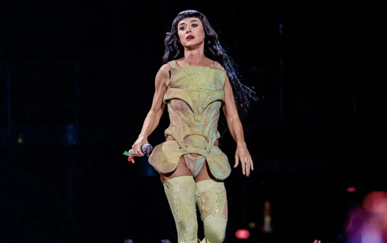 L'expression faciale de Katy Perry révèle-t-elle ce qu'elle ressent à ce stade de sa relation avec Justin Trudeau ?