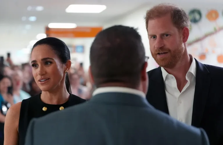 Meghan Markle "pas contente" que le journaliste interroge le prince Harry lors de son voyage en Australie