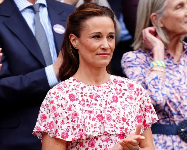 Pourquoi les voisins de Pippa Middleton se sont retournés contre la sœur de Kate