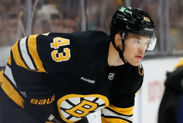 Qui est la fiancée du joueur de la LNH Jordan Harris, Codie Cross ?