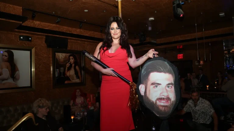 Un coup par coup de la bataille en cours de Jenelle Evans avec Kenleigh Heatwole