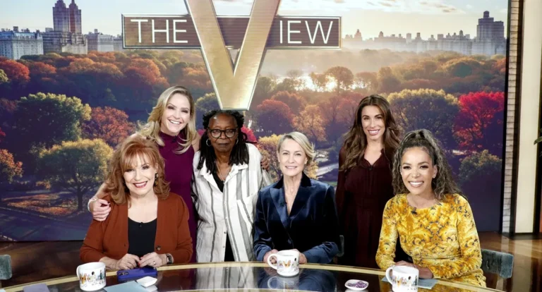Vous pourriez être surpris par la fréquence à laquelle l'occultisme apparaît dans "The View"