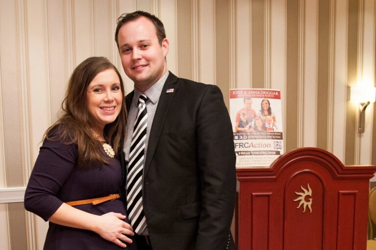 Josh Duggar qualifie ses frères et sœurs d'« impies » dans un e-mail chaotique adressé à Anna Duggar