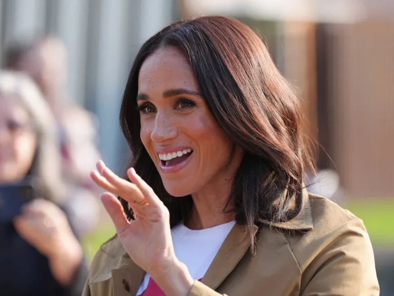 L'absence de Meghan Markle au Met Gala n'est pas un camouflet, c'est un choix parental stratégique