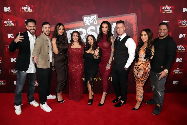 Mike "La situation" Sorrentino a contacté Ronnie Ortiz Magro après son comportement troublant : "Il m'aidera là où je peux"