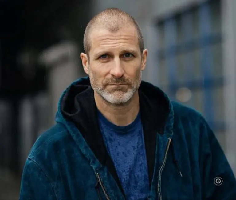 Stewart McLean, acteur qui est apparu dans "Virgin River", "Arrow", retrouvé mort