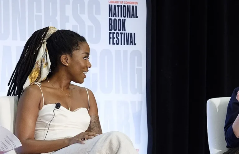 L'auteur Tomi Adeyemi s'engage à boycotter la prochaine adaptation de "Children of Blood and Bone" et bloque la star Amandla Stenberg