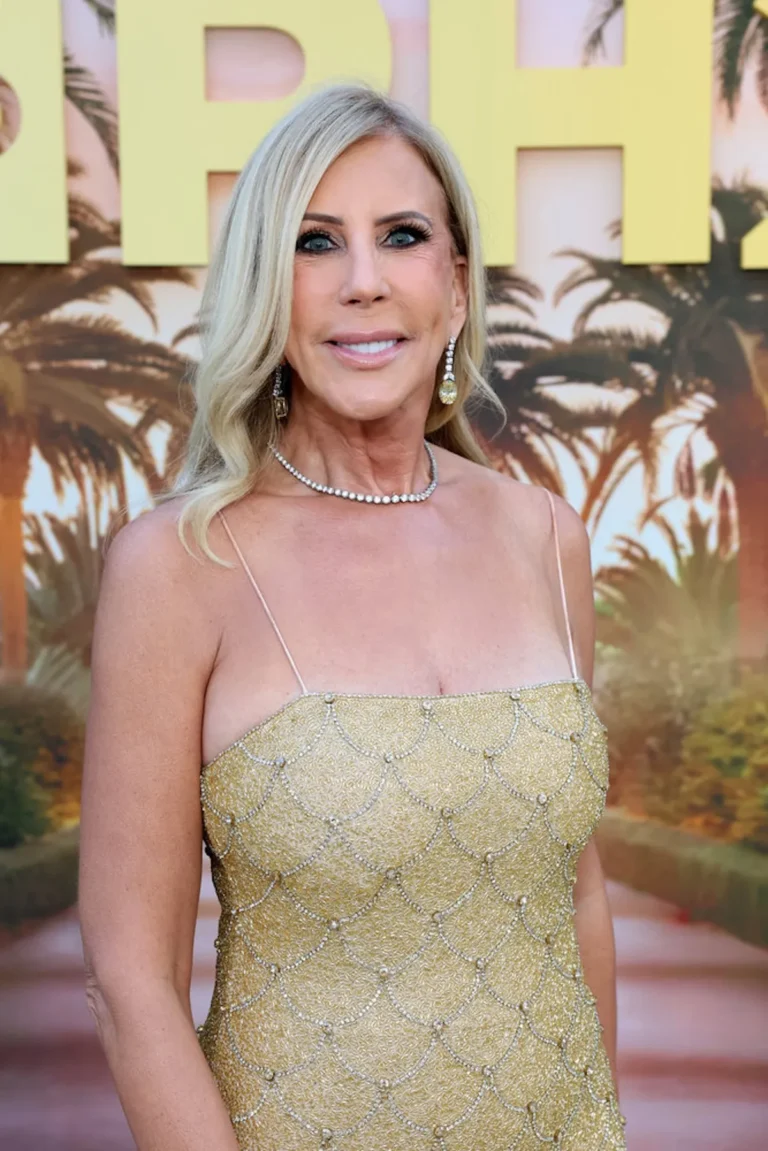 Le retour à temps plein du « RHOC » de Vicki Gunvalson répond à son ultimatum « All In or All Out »